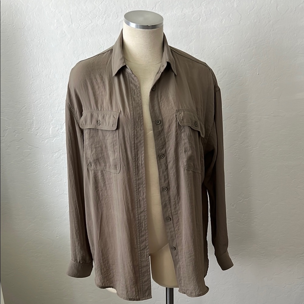 Uniqlo Olive Green Button Down Shirt Classic Style